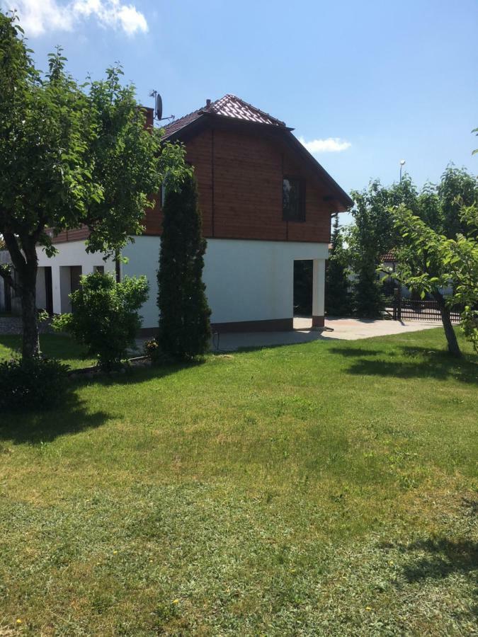 Pokoje Kasztanowa Wilkasy Esterno foto