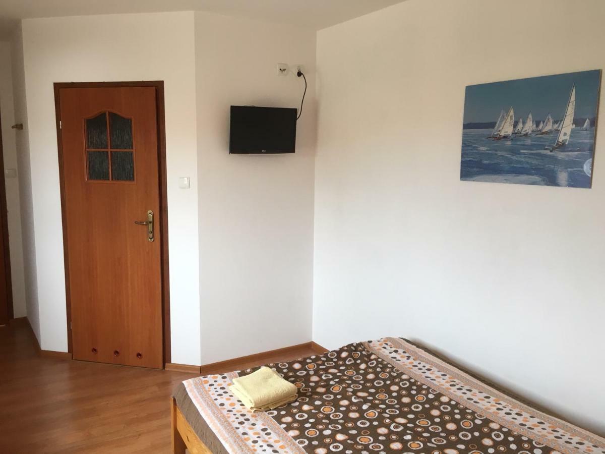 Pokoje Kasztanowa Wilkasy Esterno foto